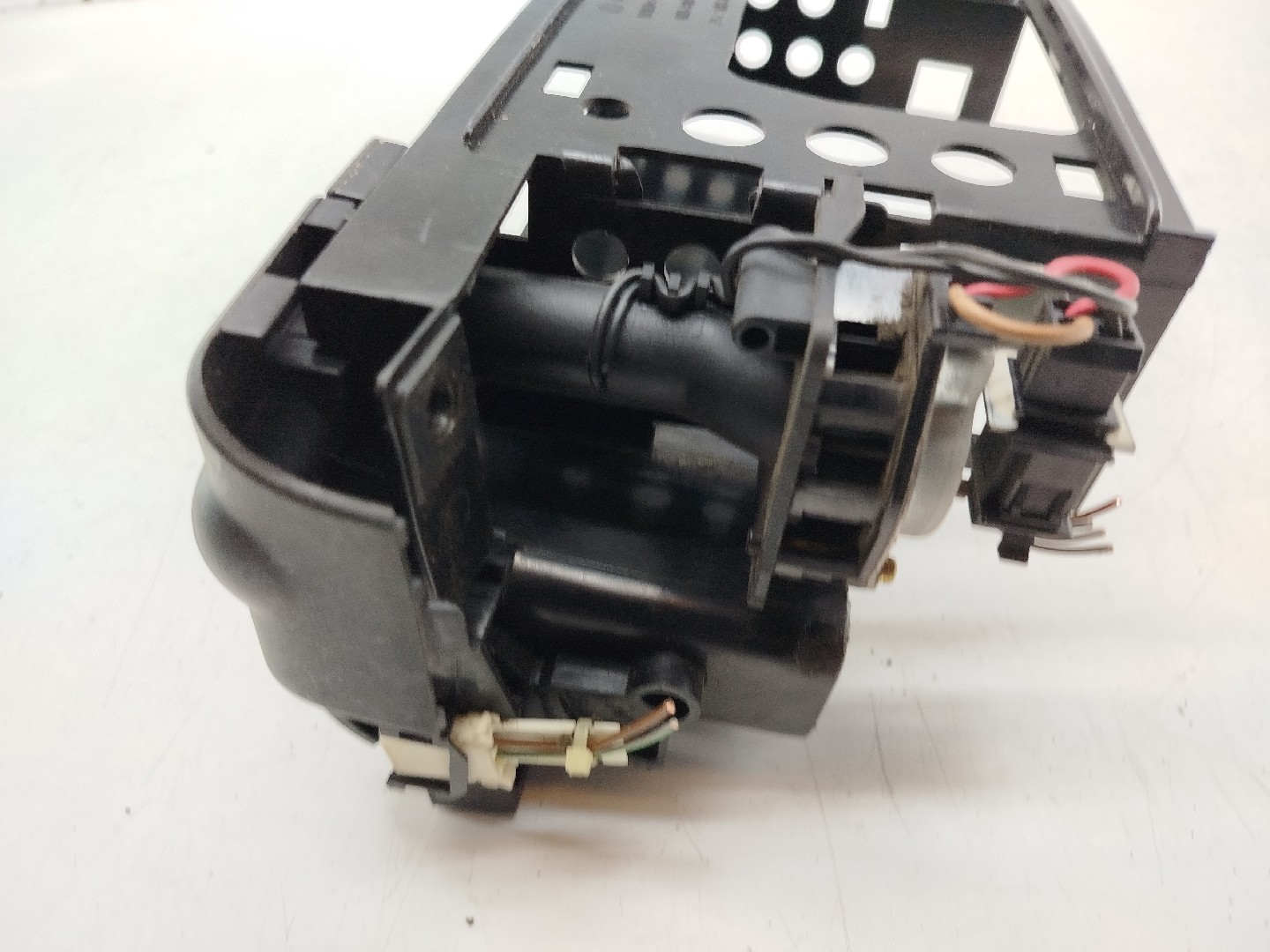 Moldura de consola central VOLKSWAGEN VENTO (1H2) | 91 - 98 Imagem-5