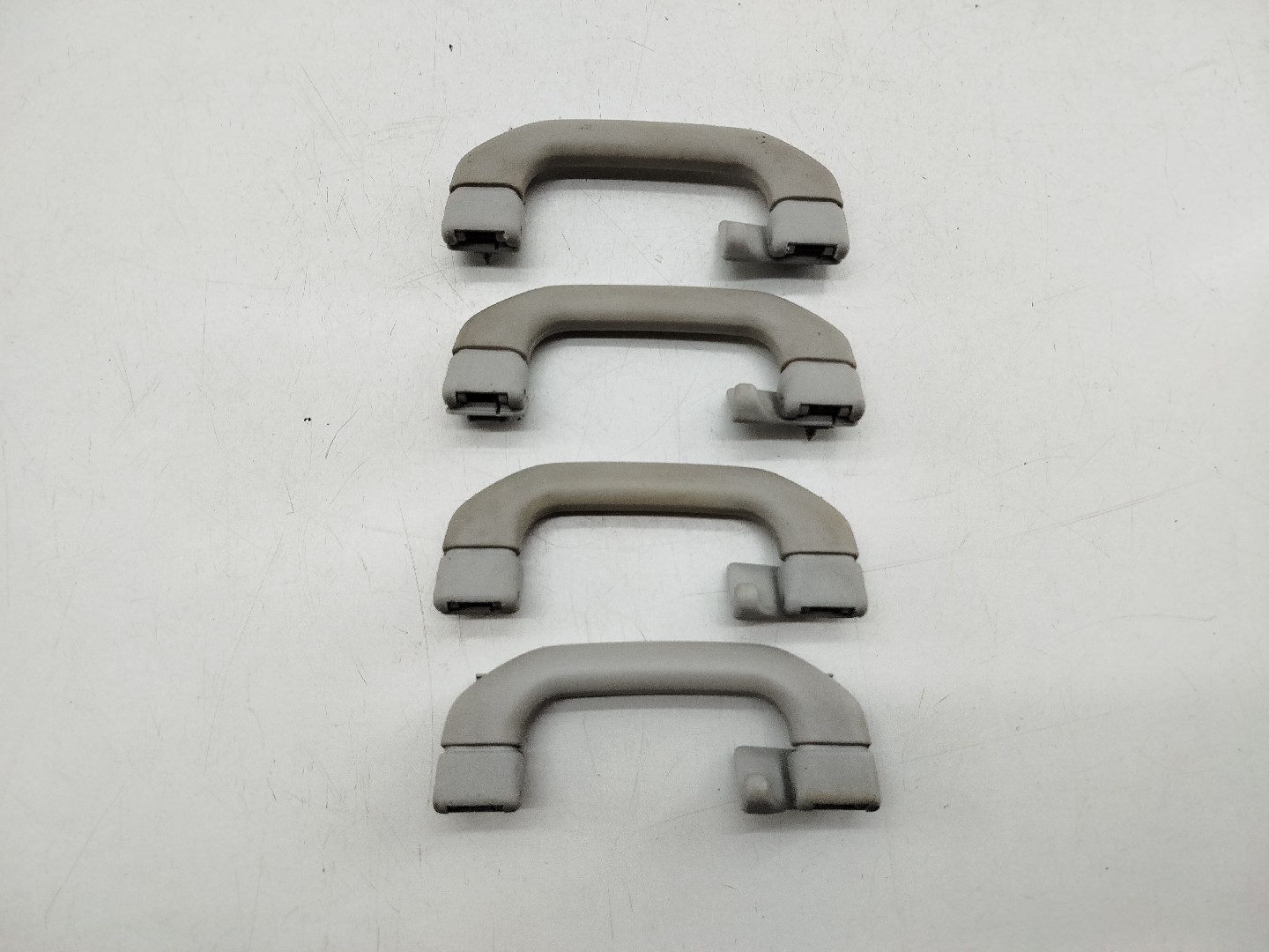 Conjunto de 4 Pegas VOLKSWAGEN VENTO (1H2) | 91 - 98