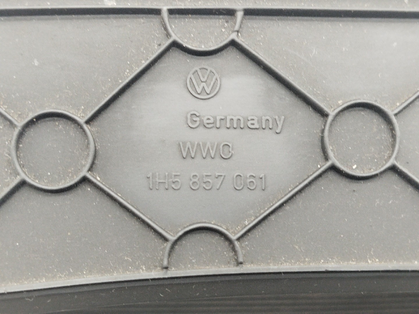 Aro de quadrante VOLKSWAGEN VENTO (1H2) | 91 - 98 Imagem-2