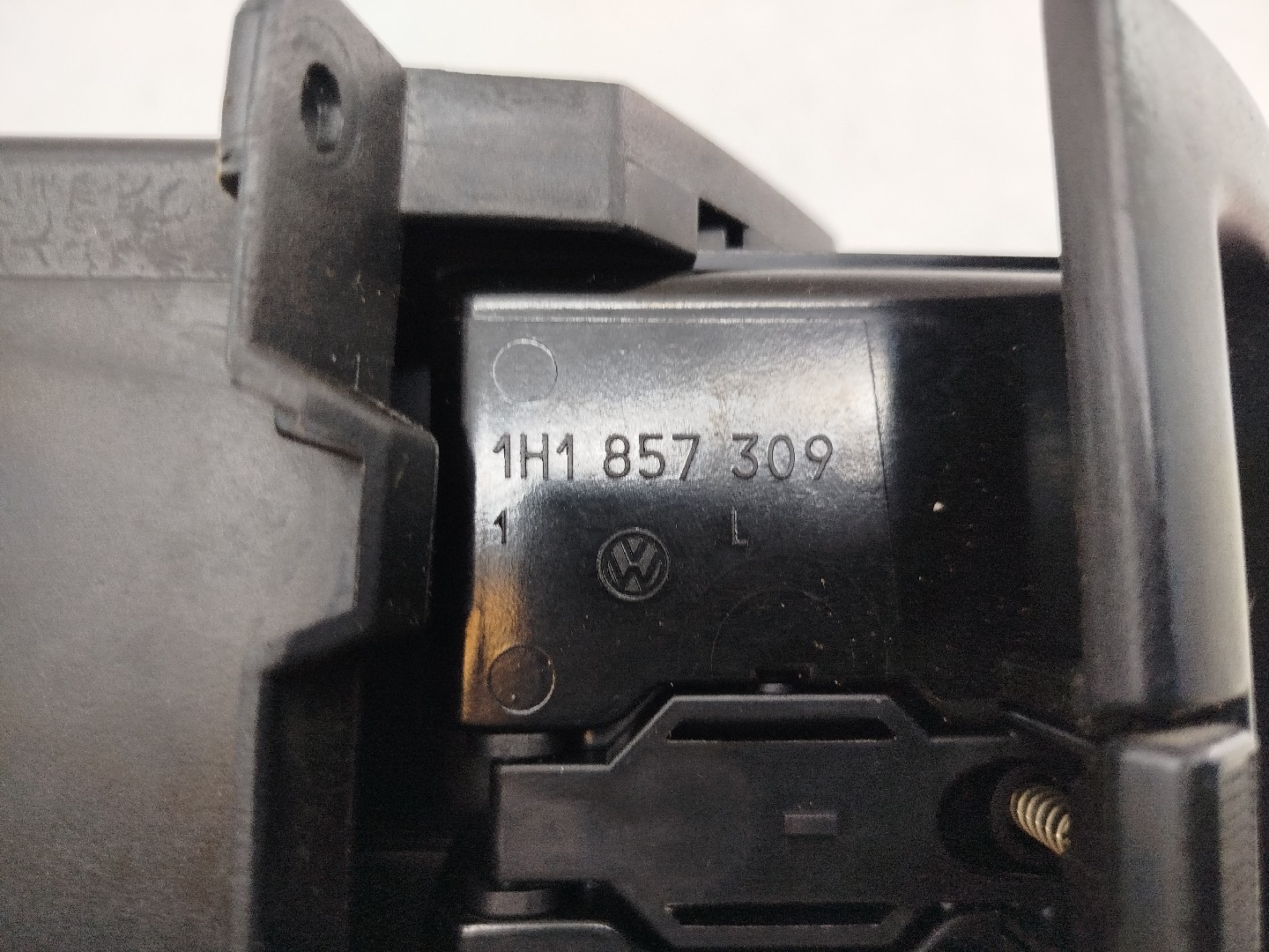 Cinzeiro VOLKSWAGEN VENTO (1H2) | 91 - 98 Imagem-5