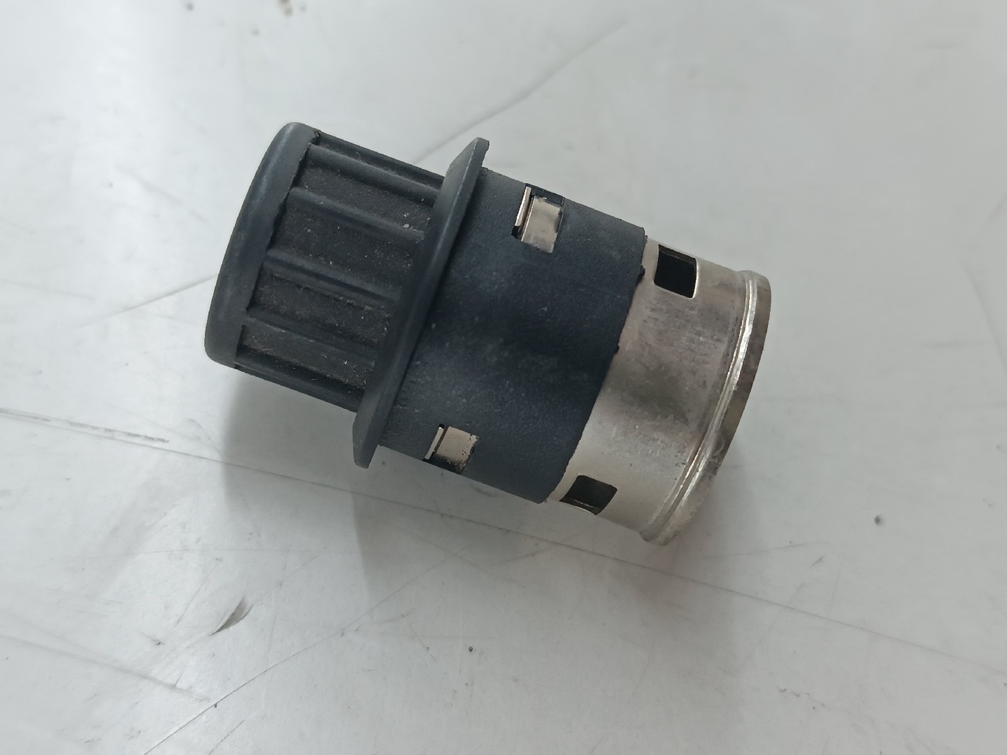Isqueiro SEAT IBIZA I (021A) | 84 - 93 Imagem-2
