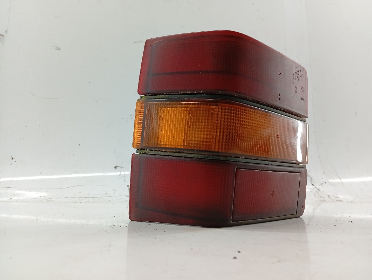 Farolim Stop Esquerdo SEAT IBIZA I (021A) | 84 - 93 Imagem-2