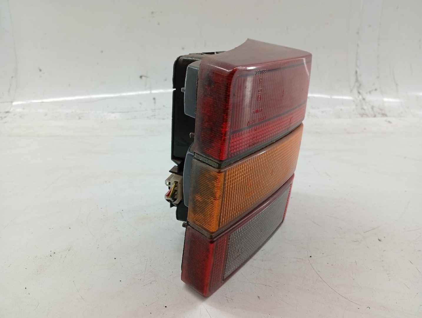 Farolim Stop Direito SEAT IBIZA I (021A) | 84 - 93 Imagem-1