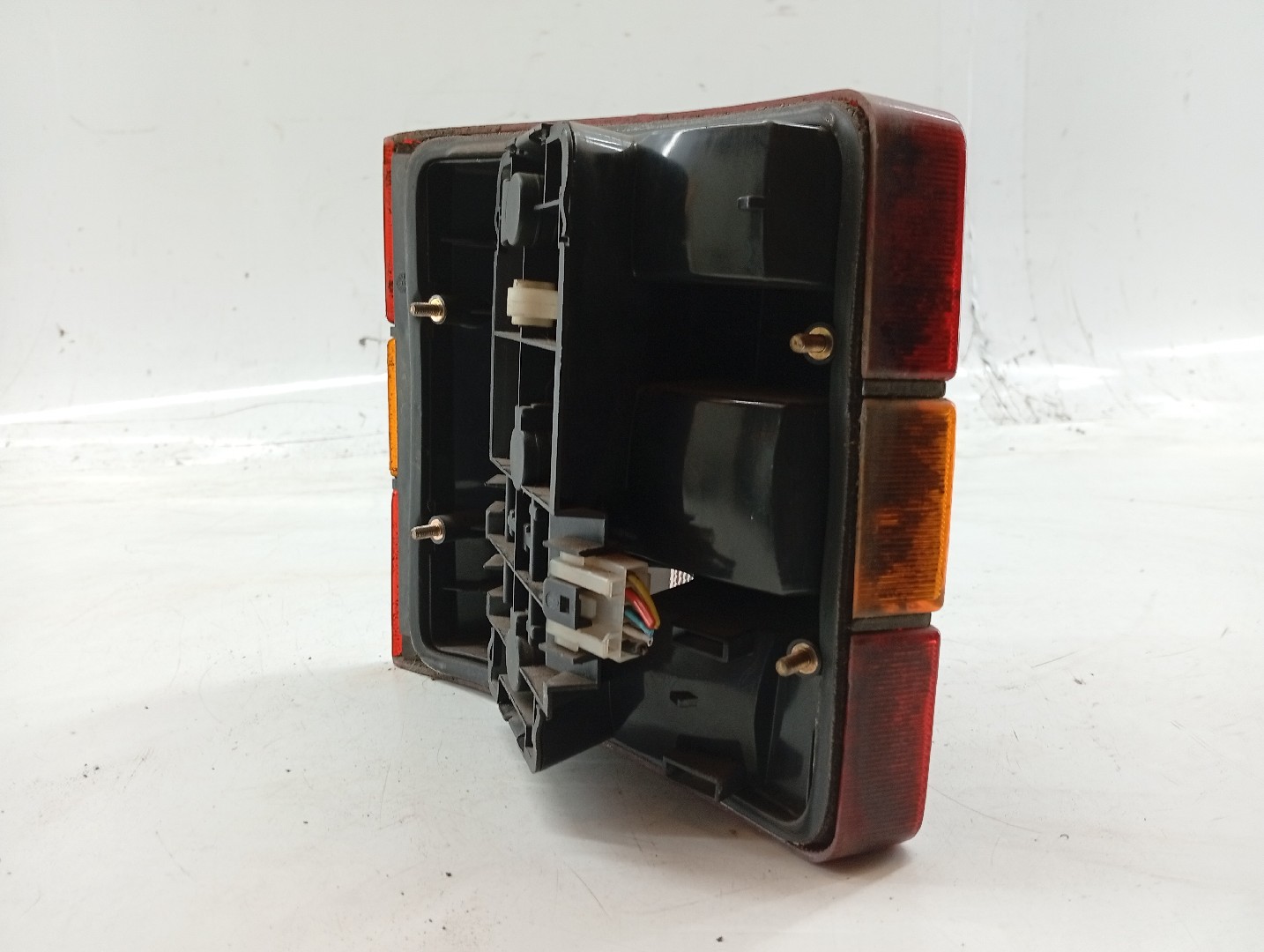 Farolim Stop Direito SEAT IBIZA I (021A) | 84 - 93 Imagem-2