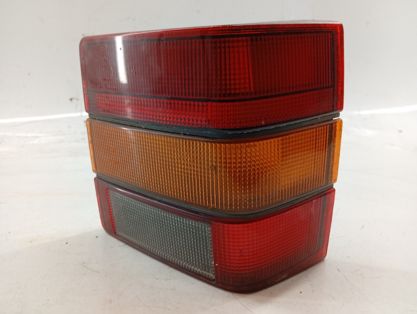 Farolim Stop Direito SEAT IBIZA I (021A) | 84 - 93 Imagem-4