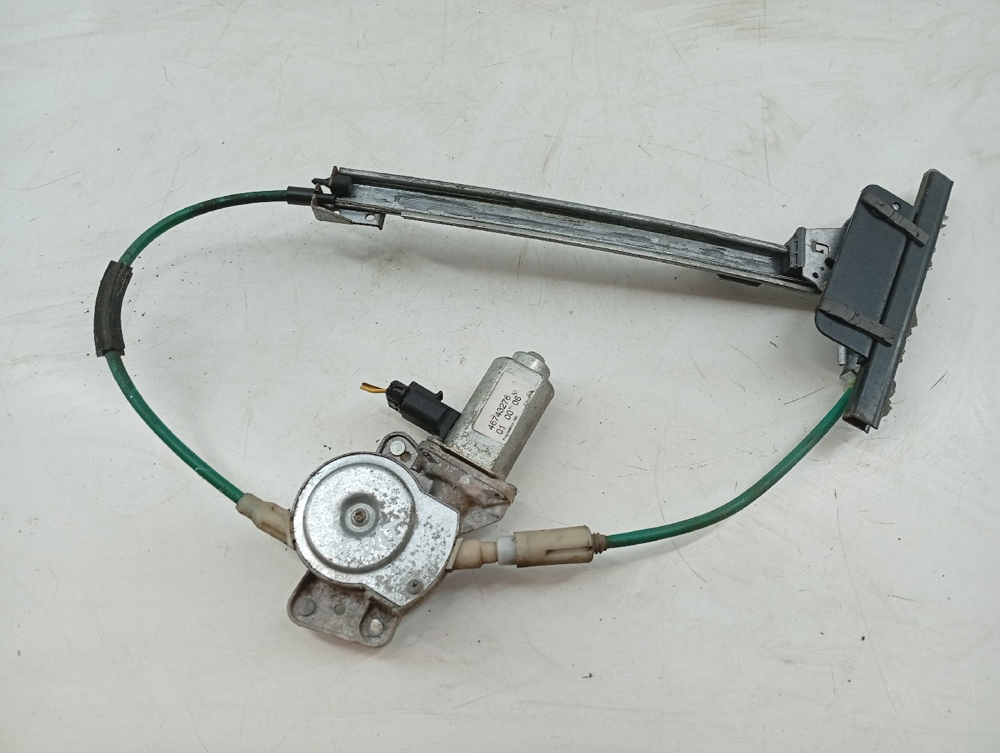 Motor e elevador de vidro trás direito ALFA ROMEO 146 (930_) | 94 - 01