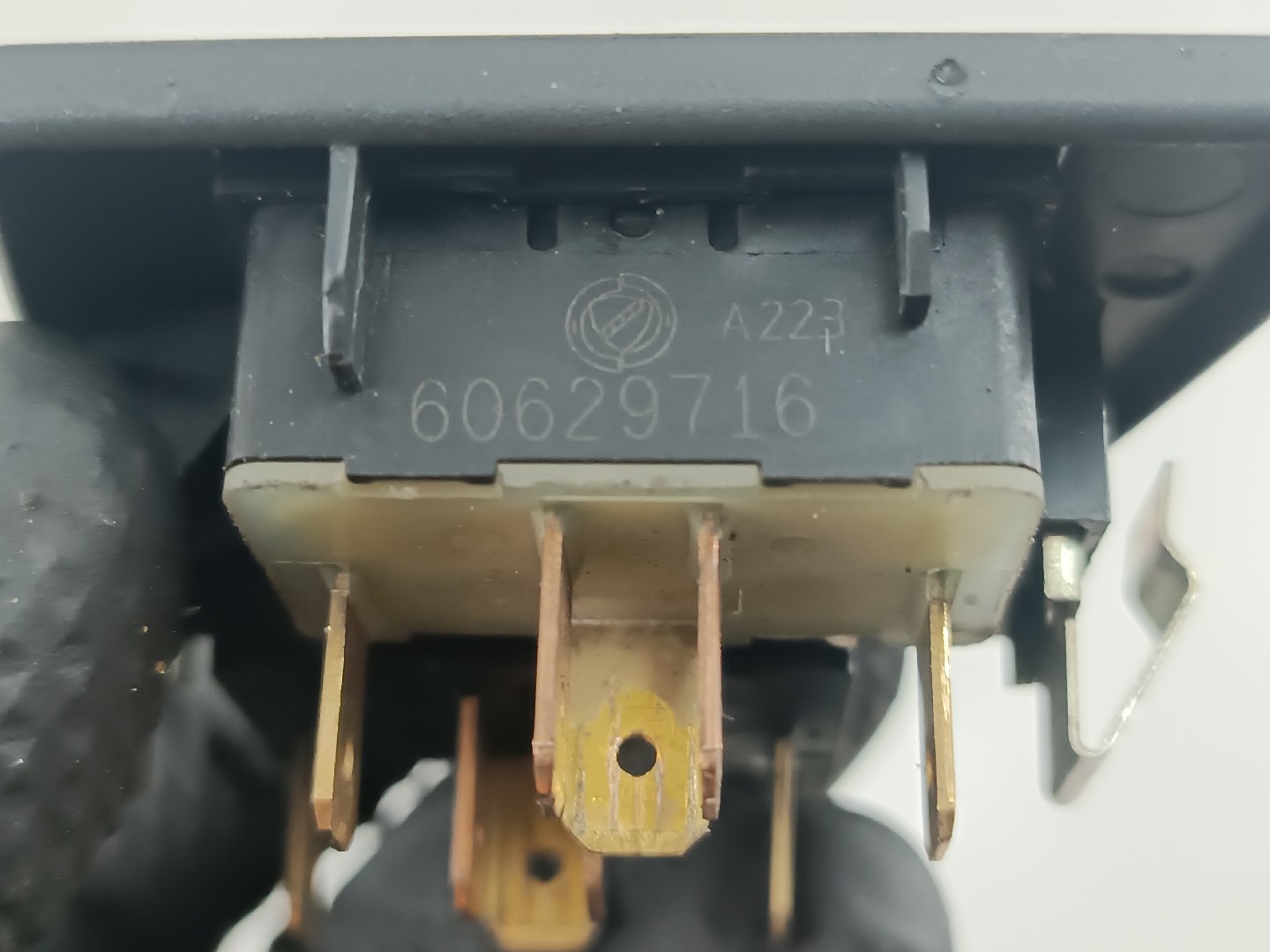 Comutador de vidro frente esquerdo ALFA ROMEO 146 (930_) | 94 - 01 Imagem-2