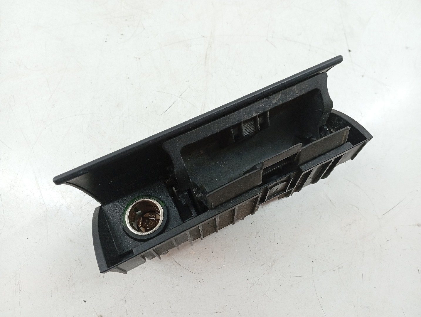 Isqueiro ALFA ROMEO 146 (930_) | 94 - 01 Imagem-4