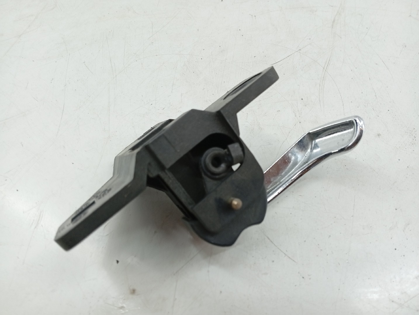 Puxador interior de porta traseira esquerda ALFA ROMEO 146 (930_) | 94 - 01 Imagem-3