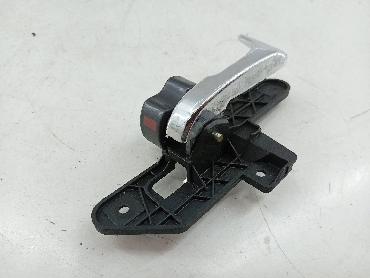 Puxador interior de porta frente esquerda ALFA ROMEO 146 (930_) | 94 - 01 Imagem-1