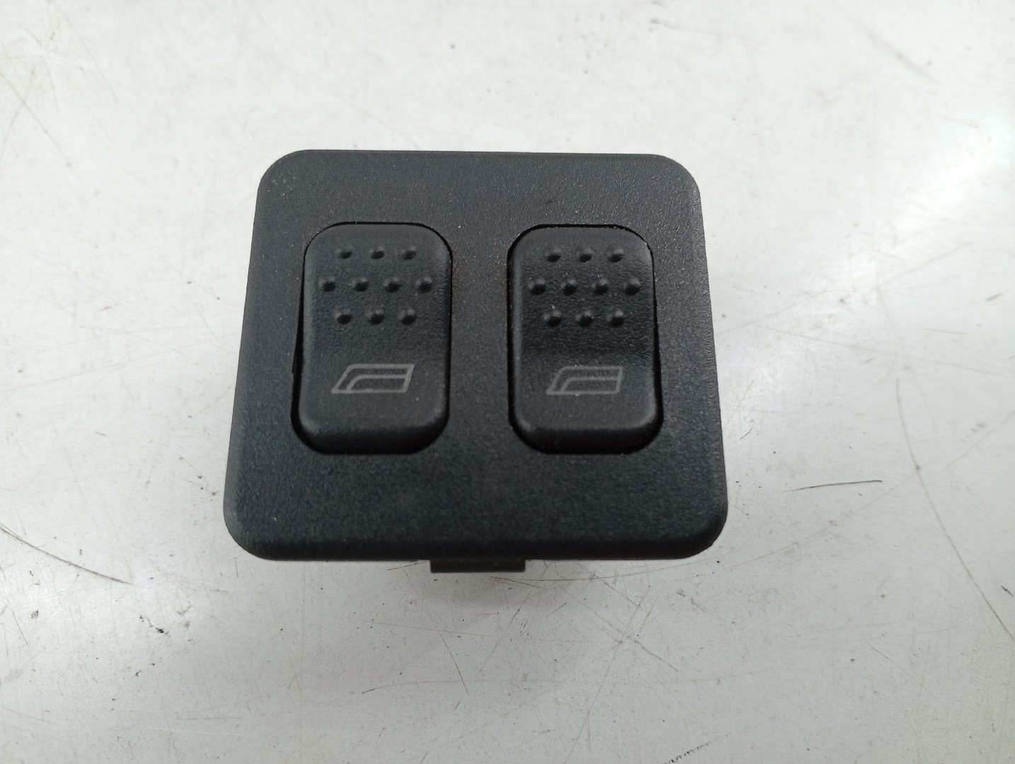 Comutador de vidros ALFA ROMEO 146 (930_) | 94 - 01