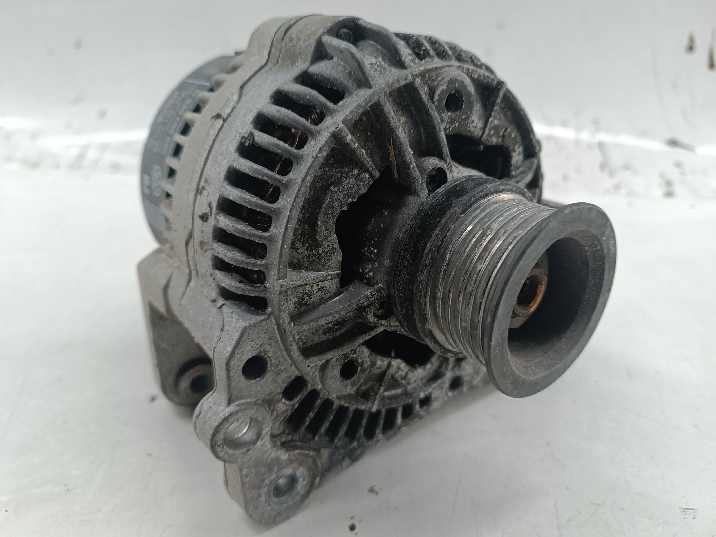 Alternador VOLKSWAGEN VENTO (1H2) | 91 - 98 Imagem-4