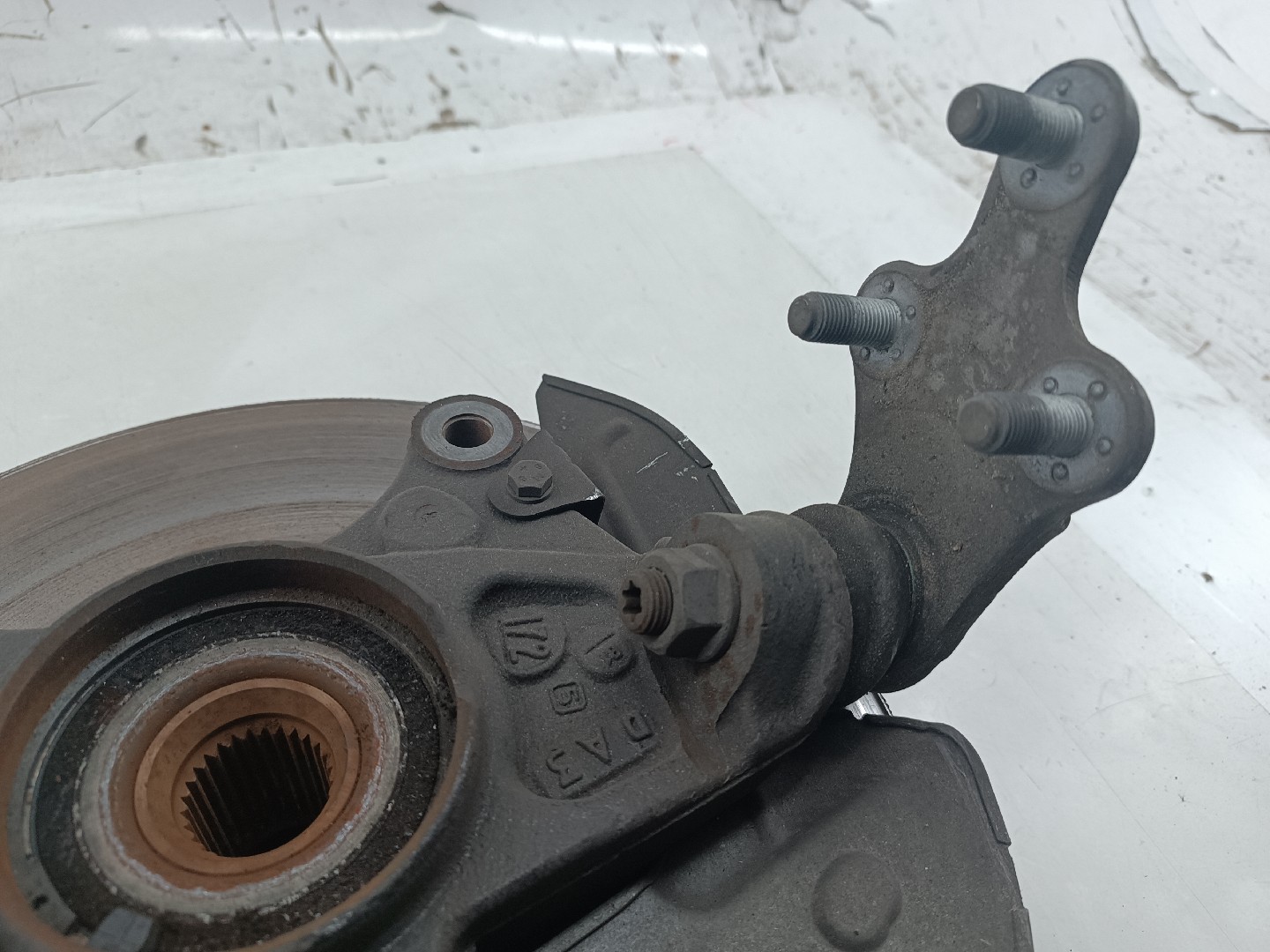 Manga de Eixo Frente Esquerda PEUGEOT 308 SW II | 14 -  Imagem-2