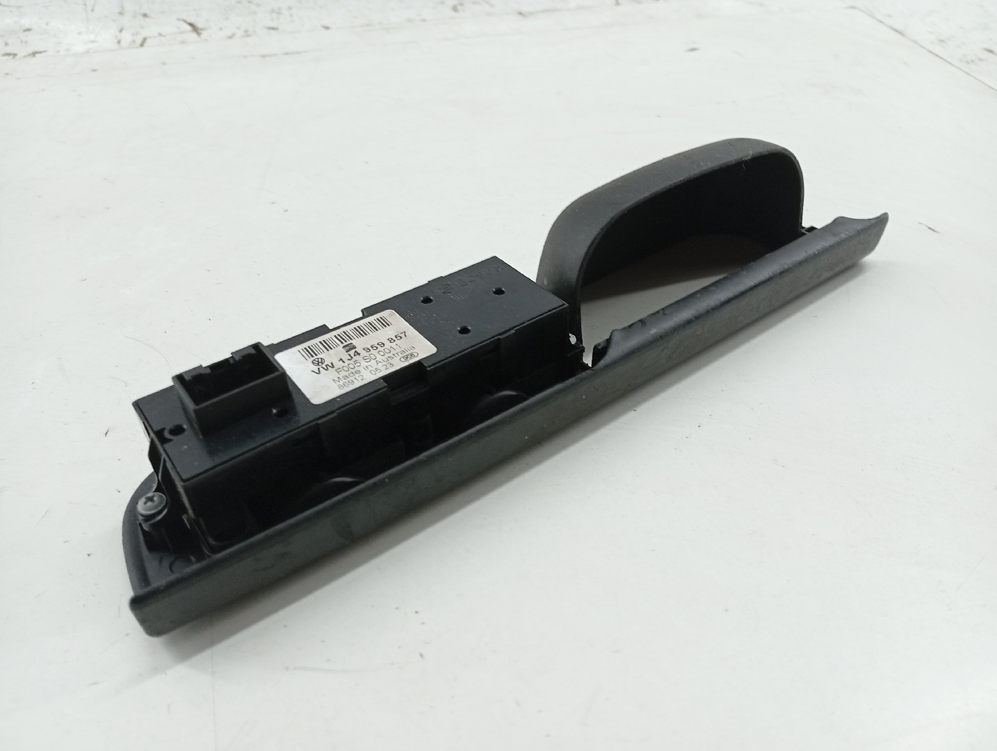 Comutador de vidro frente esquerdo VOLKSWAGEN GOLF IV (1J1) | 97 - 07 Imagem-2