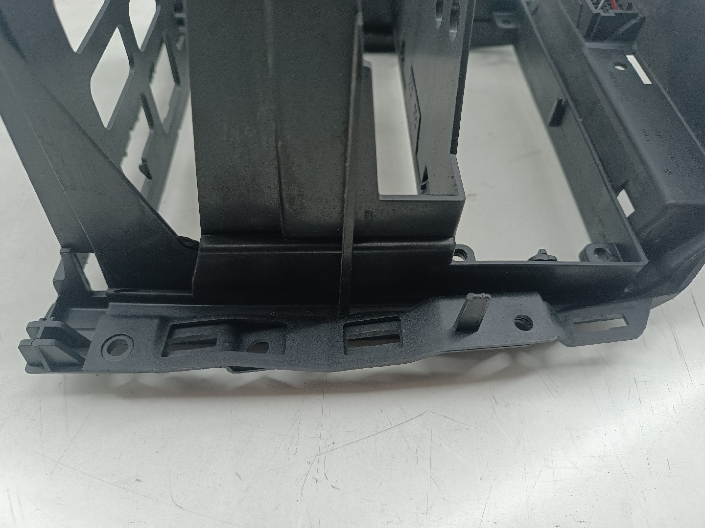 Moldura de consola central VOLKSWAGEN GOLF IV (1J1) | 97 - 07 Imagem-3