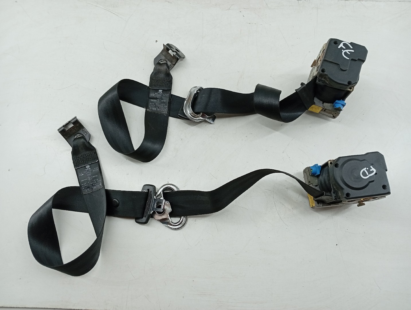 Cintos Frontais VOLKSWAGEN GOLF IV (1J1) | 97 - 07