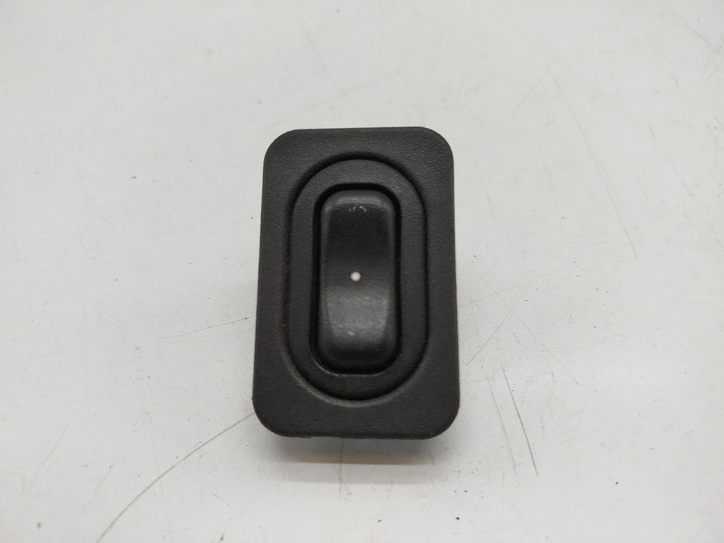 Comutador de vidro frente direito OPEL CORSA C (X01) | 00 - 09