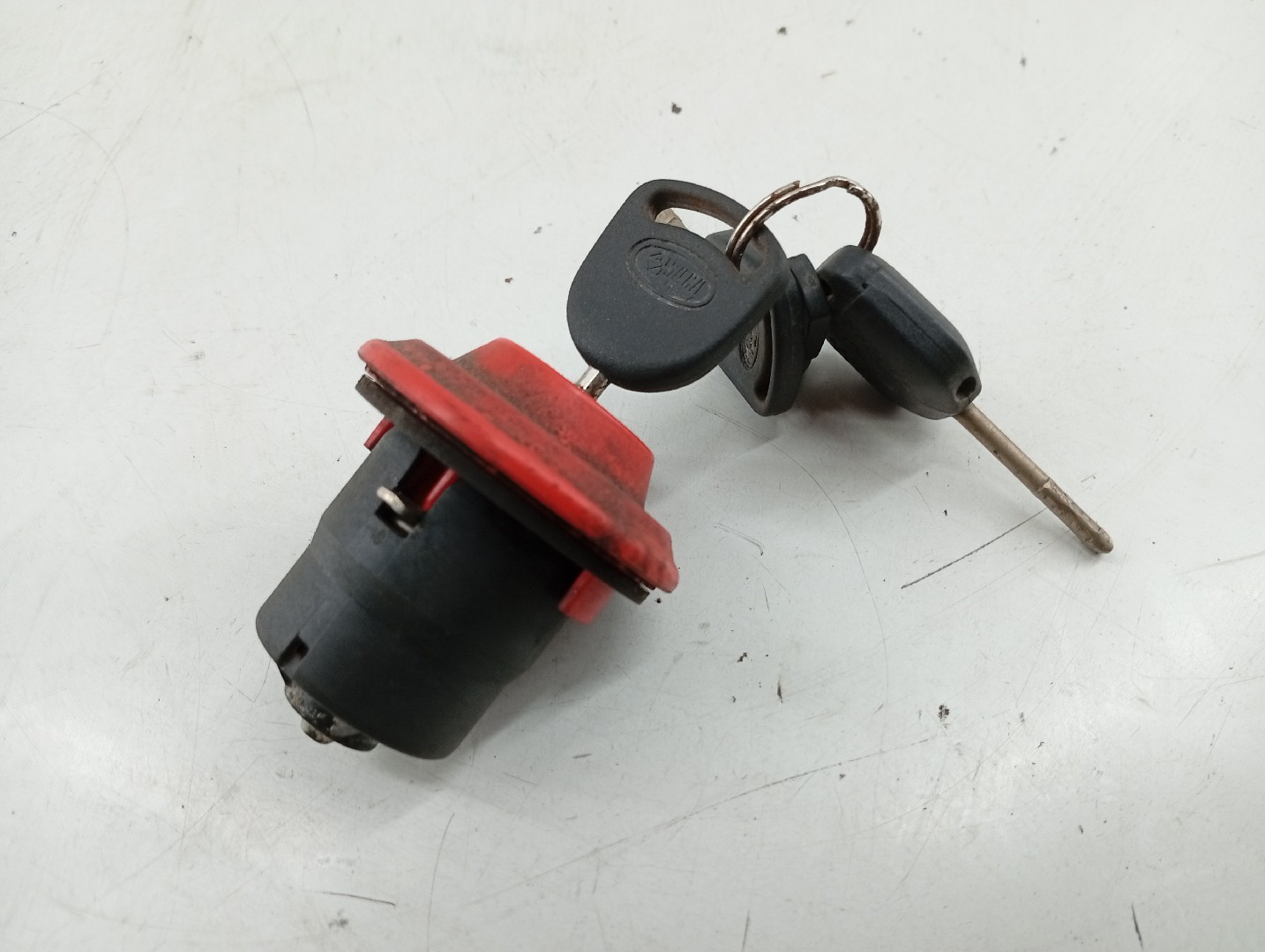 Tampa de depósito FORD ESCORT VI Turnier (GAL, ANL) | 95 - 02