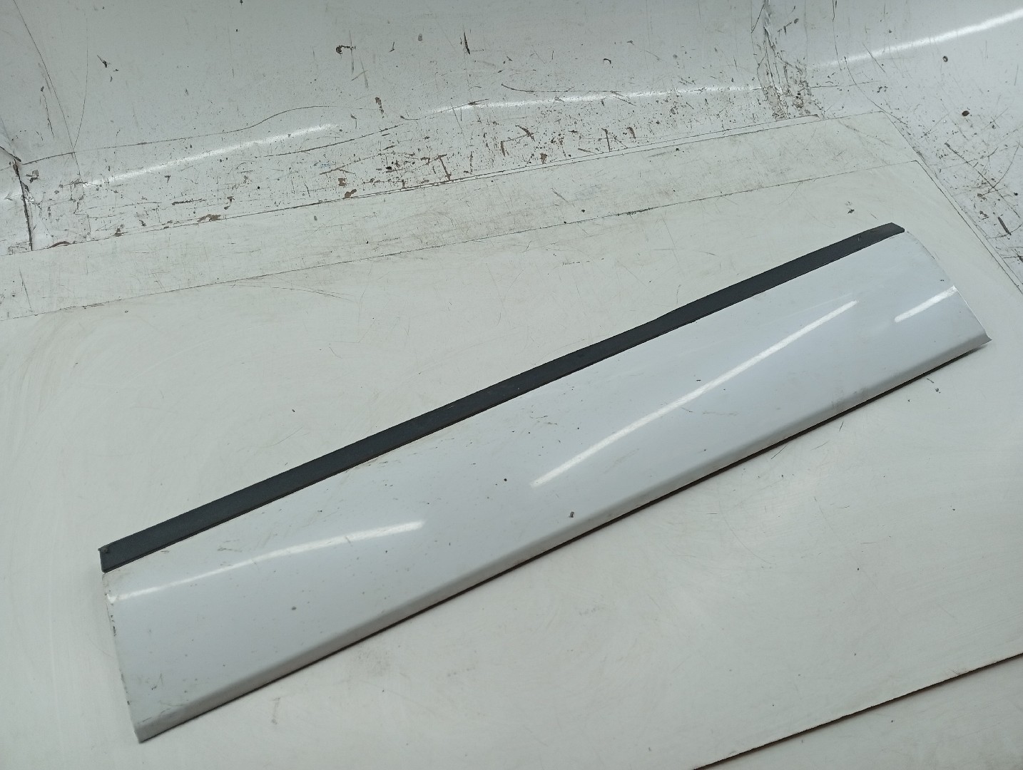 Friso da porta da frente LAND ROVER RANGE ROVER EVOQUE (L538) | 11 -  Imagem-6