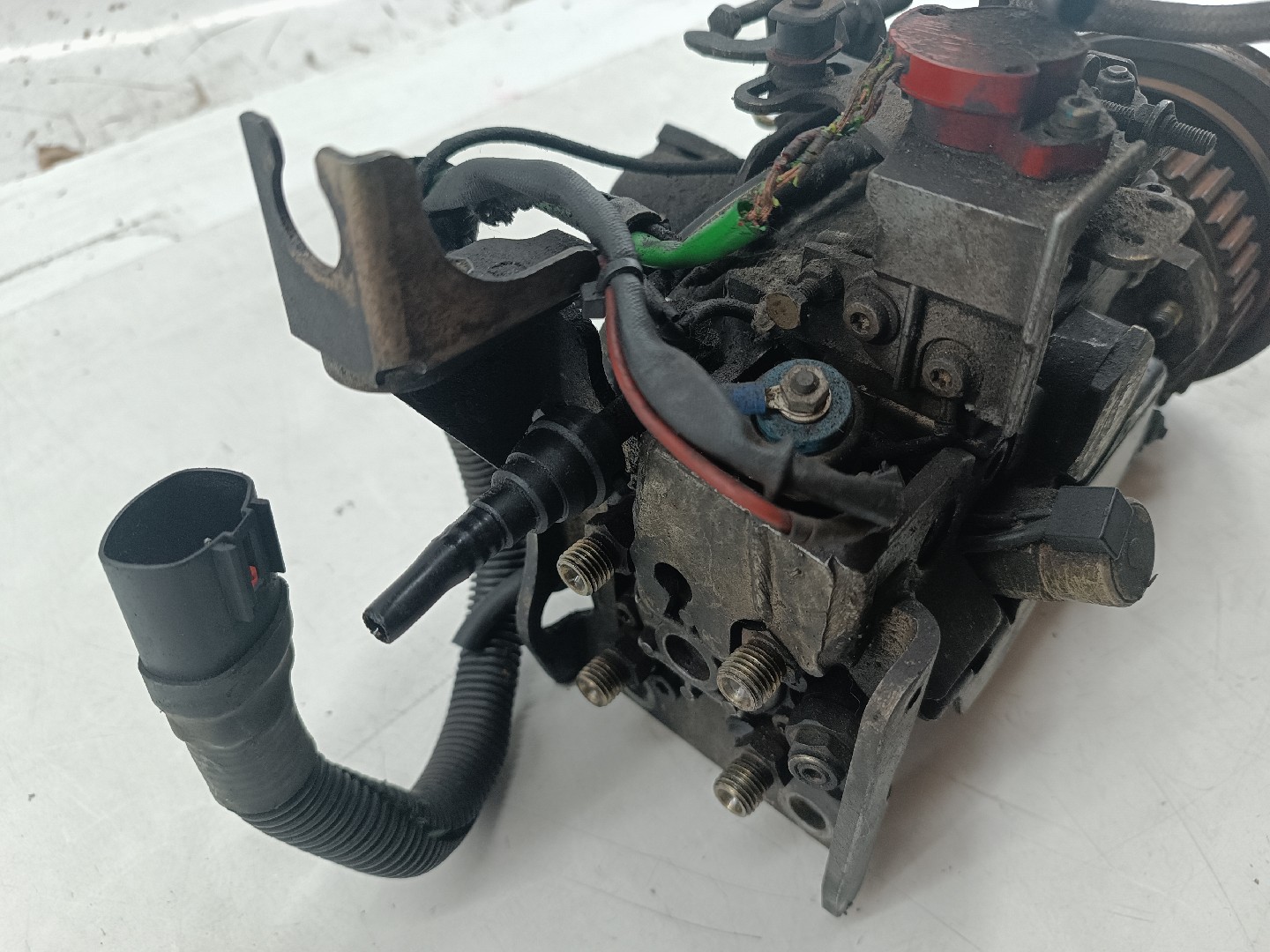 Bomba injetora FORD ESCORT VI Turnier (GAL, ANL) | 95 - 02 Imagem-1