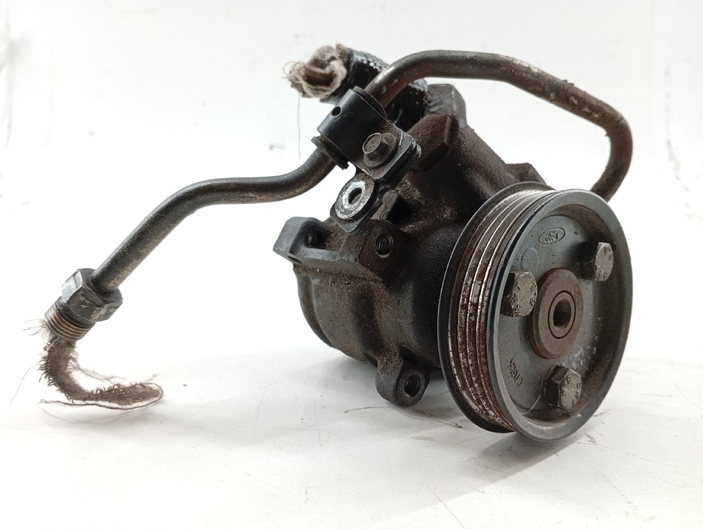 Bomba de direção FORD ESCORT VI Turnier (GAL, ANL) | 95 - 02 Imagem-1