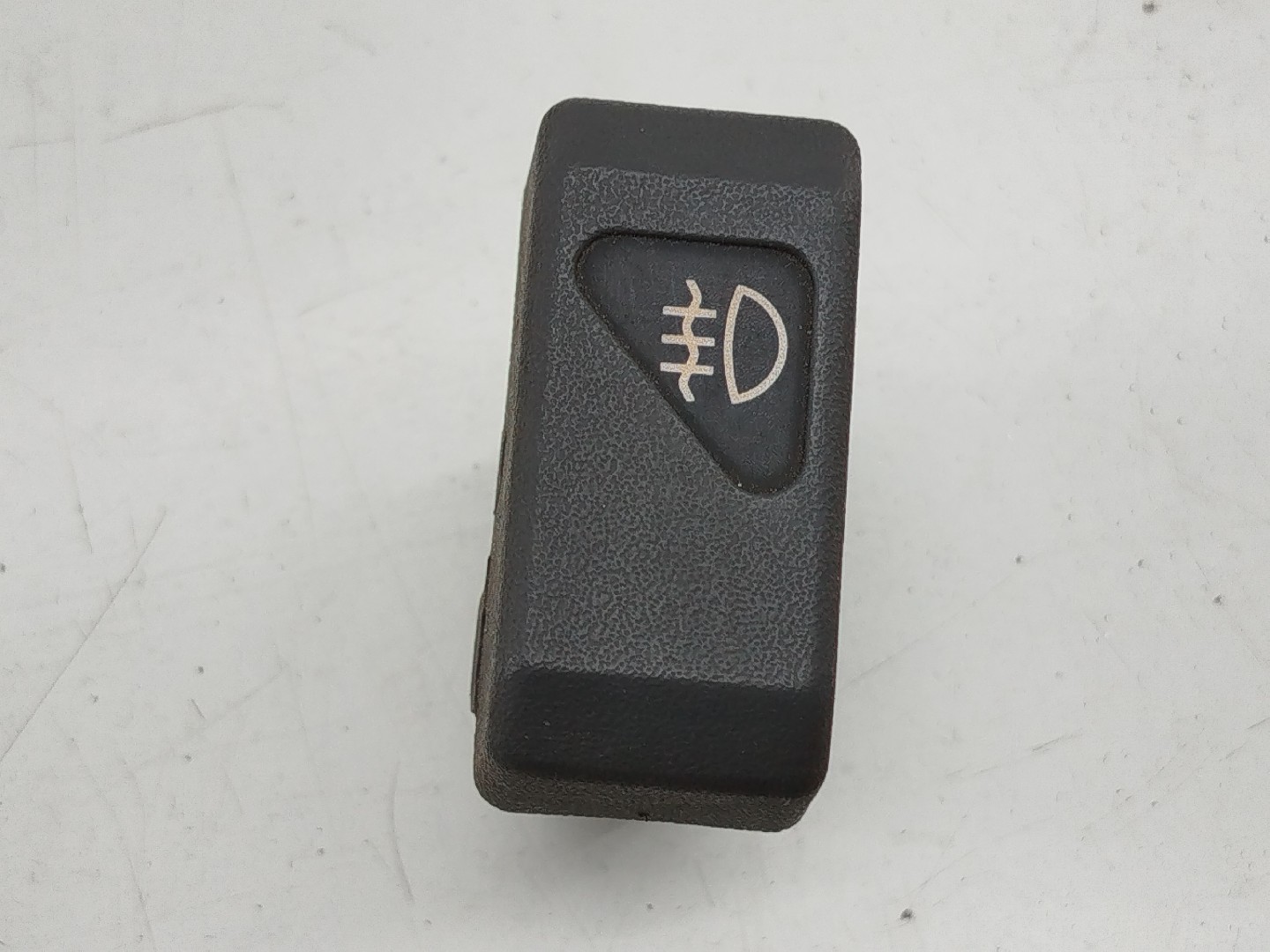 Botão de luz de nevoeiro RENAULT CLIO I (B/C57_, 5/357_) | 90 - 98