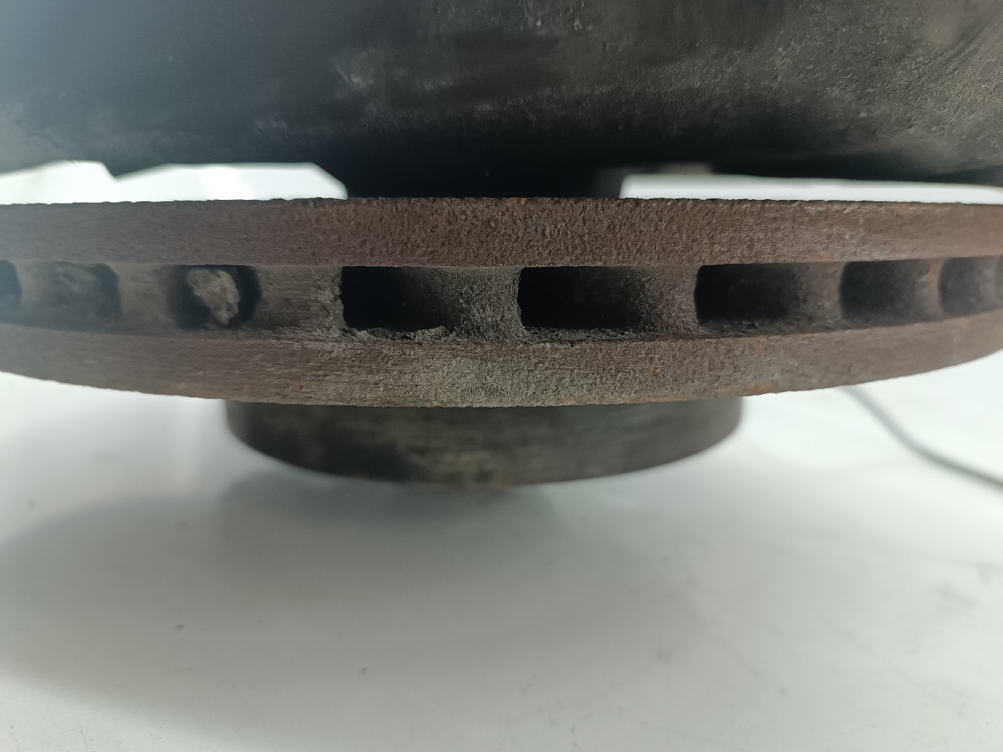 Manga de eixo frente esquerda MERCEDES-BENZ C-CLASS (W204) | 07 - 15 Imagem-4