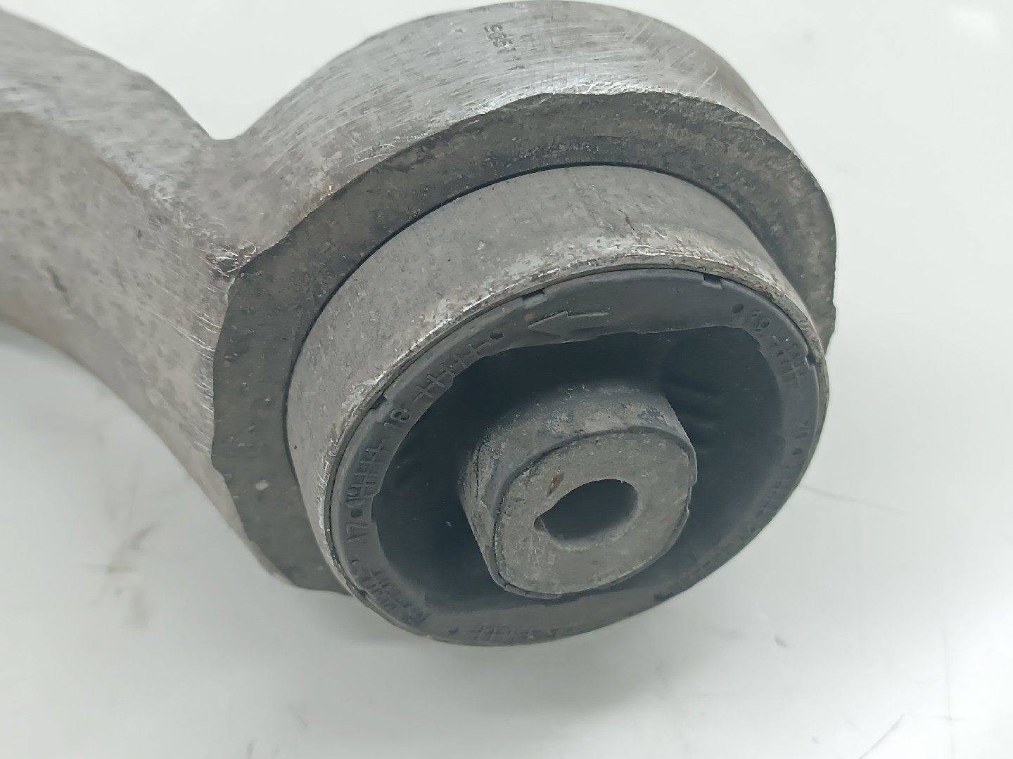 Braço de suspensão frente esquerdo AUDI Q5 (8RB) | 08 - 17 Imagem-1