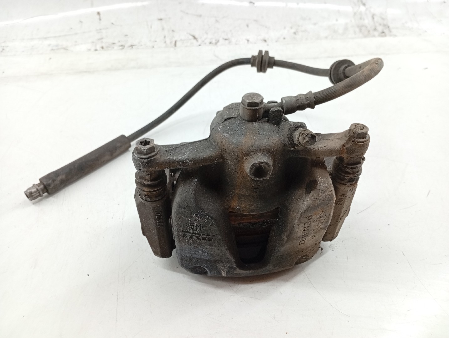 Pinça frente esquerda RENAULT MEGANE IV Hatchback (B9A/M/N_) | 15 - 