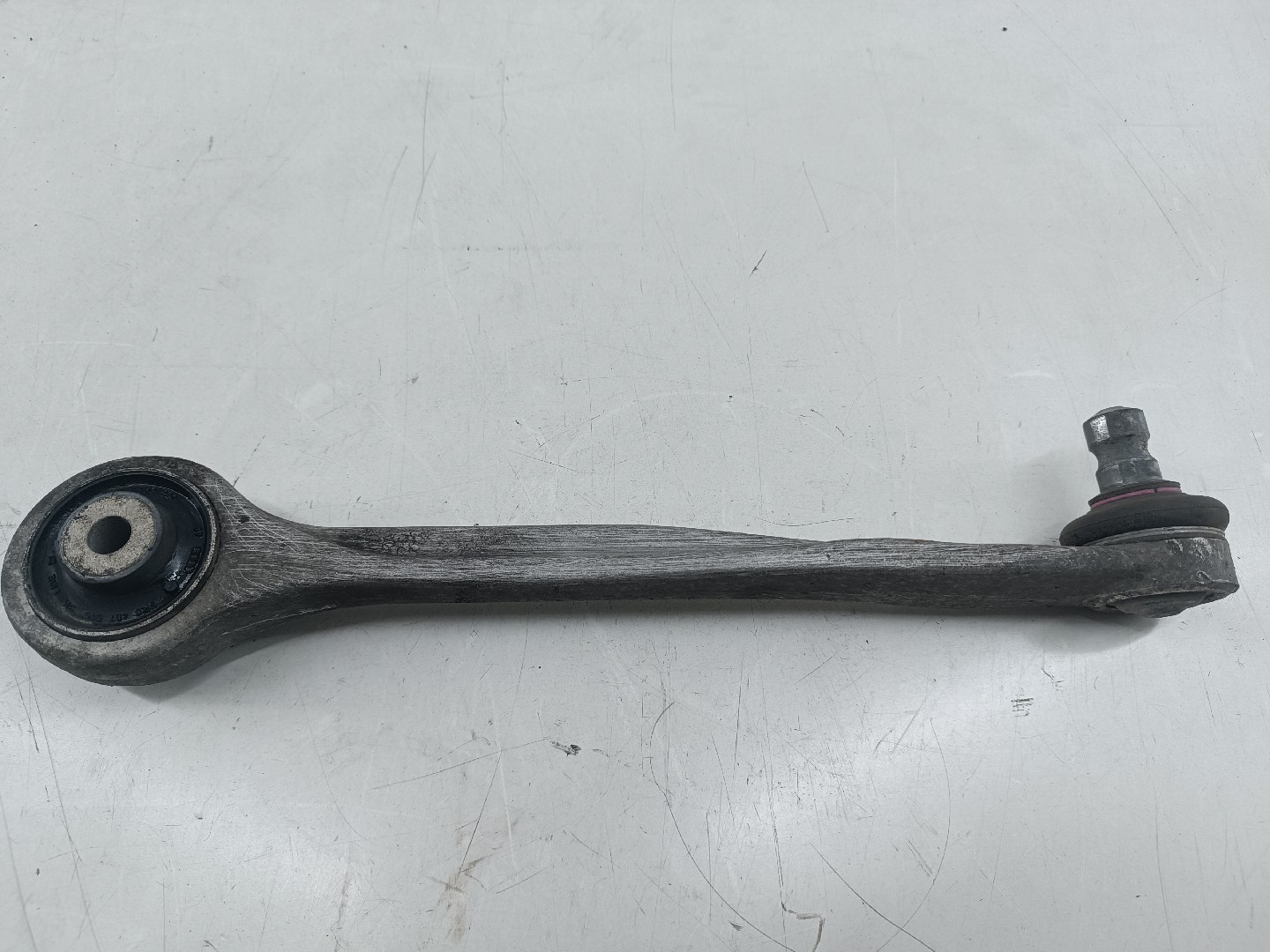 Braço de suspensão frente esquerdo AUDI Q5 (8RB) | 08 - 17