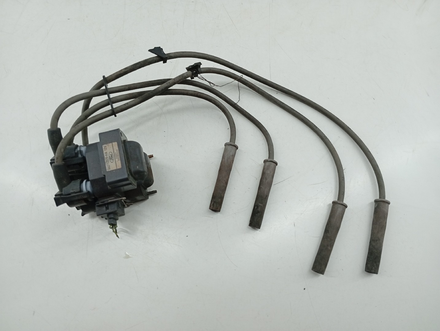 Bobine de ignição FORD ESCORT CLASSIC Turnier (ANL) | 99 - 00