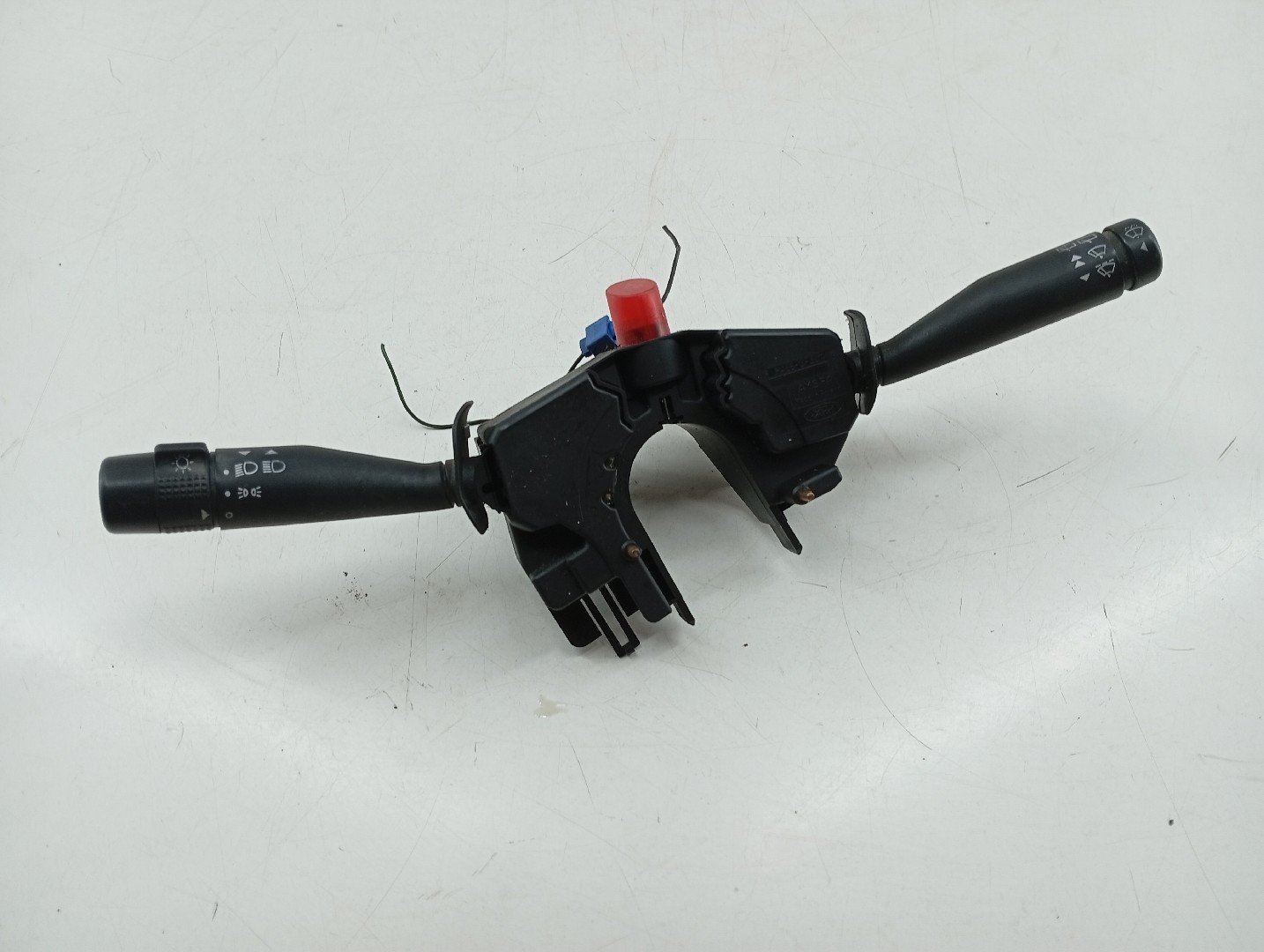 Comutador de Luzes /Piscas /Limpa Para-Brisas FORD ESCORT CLASSIC Turnier (ANL) | 99 - 00