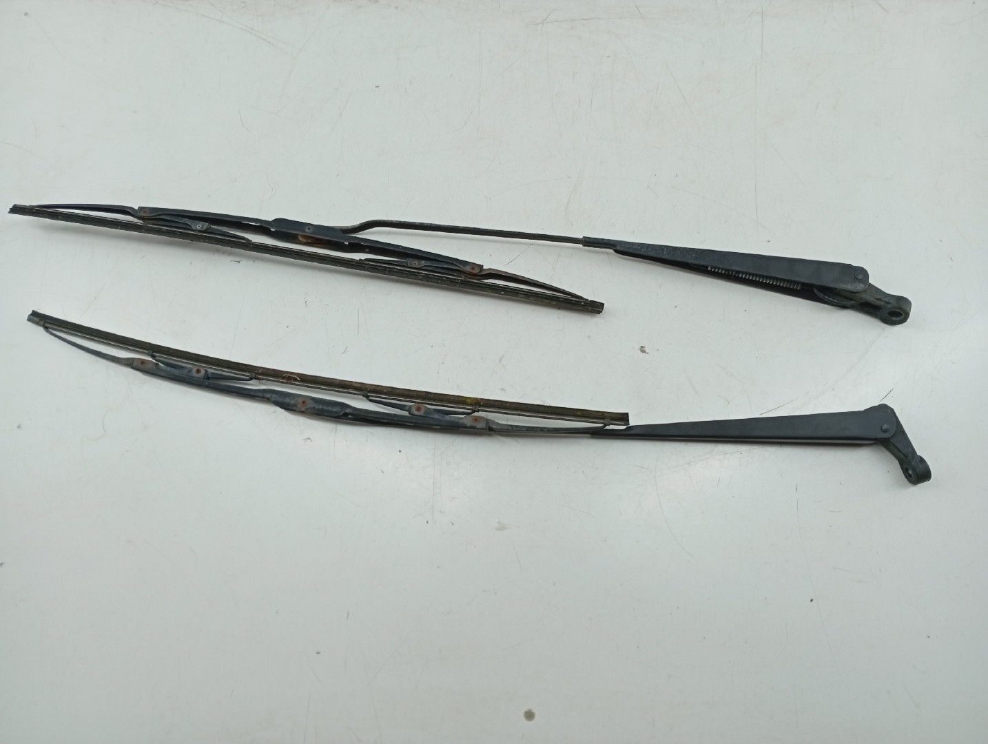 Escova Limpa Parabrisas FORD ESCORT CLASSIC Turnier (ANL) | 99 - 00 Imagem-3