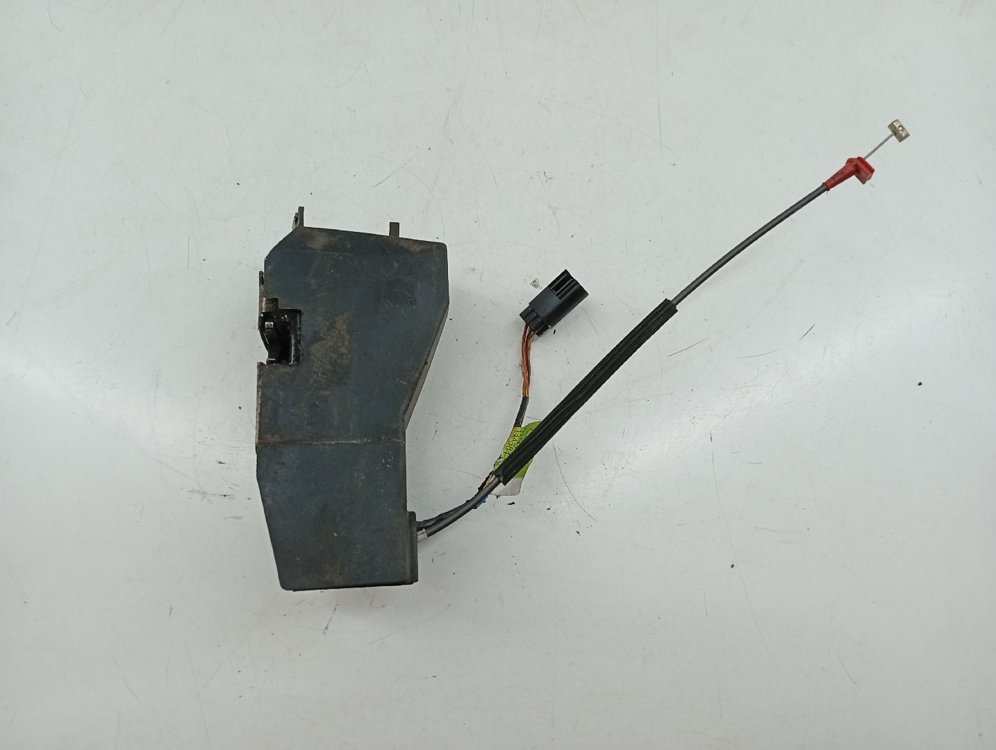 Fecho da Porta Frente Esquerdo FORD ESCORT CLASSIC Turnier (ANL) | 99 - 00 Imagem-3