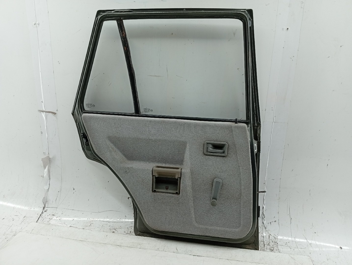 Puerta Trasera Izq OPEL CORSA A Hatchback (S83) | 82 - 93 Imagem-5