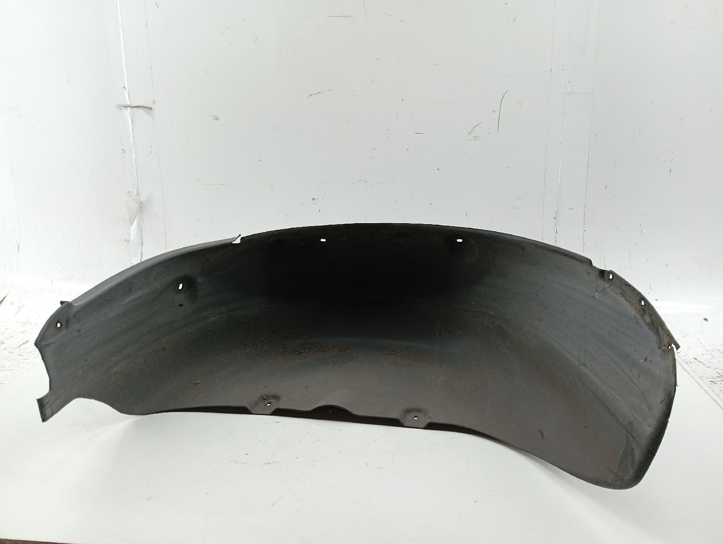 Cava de Roda Traseira Esquerda VOLKSWAGEN CADDY II Combi (9K9B) | 95 - 04 Imagem-1