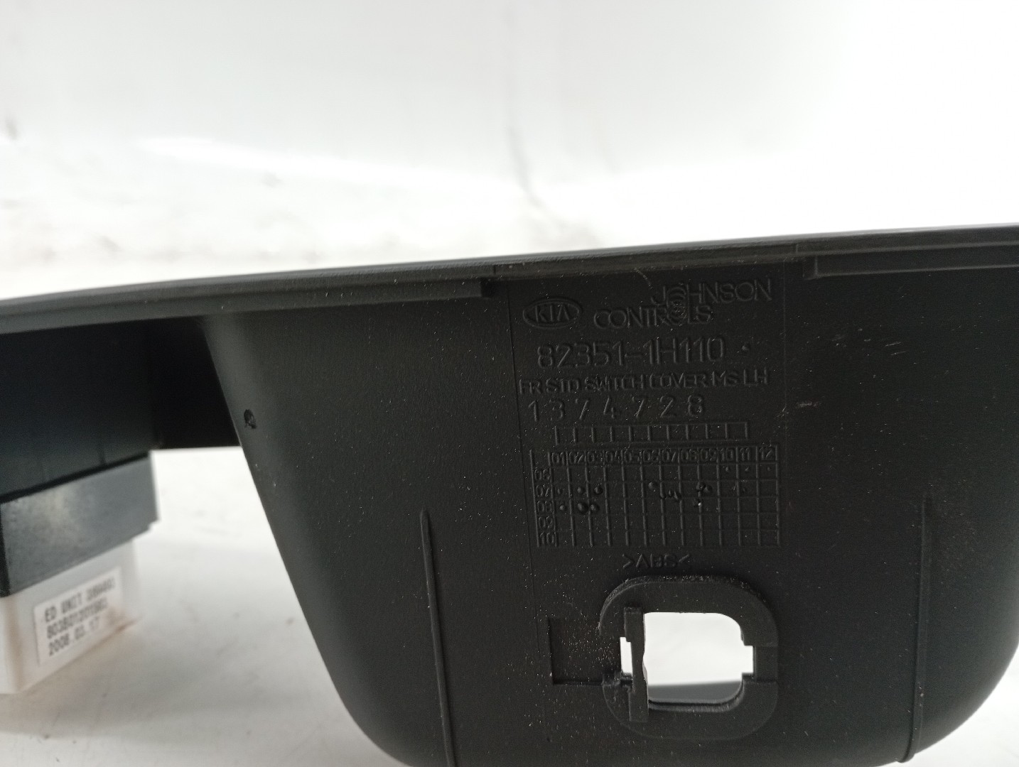 Comutador de vidro frente esquerdo KIA CEED SW (ED) | 07 - 12 Imagem-2