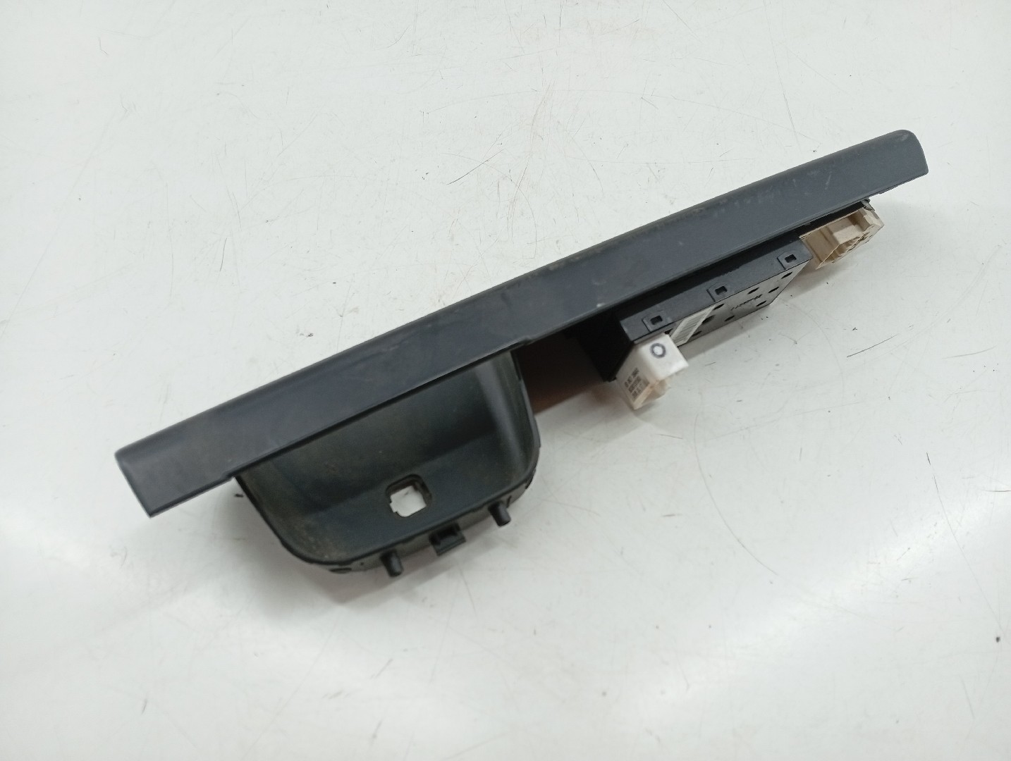 Comutador de vidro frente esquerdo KIA CEED SW (ED) | 07 - 12 Imagem-4