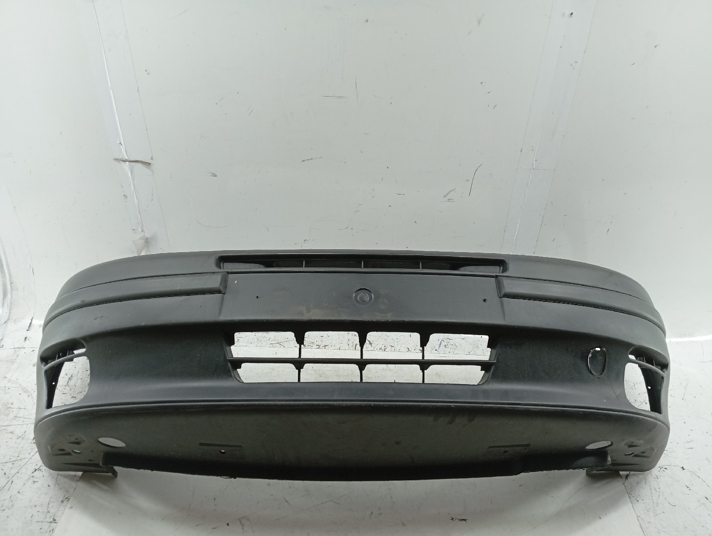 Paragolpes Delantero FIAT PUNTO (176_) | 93 - 99