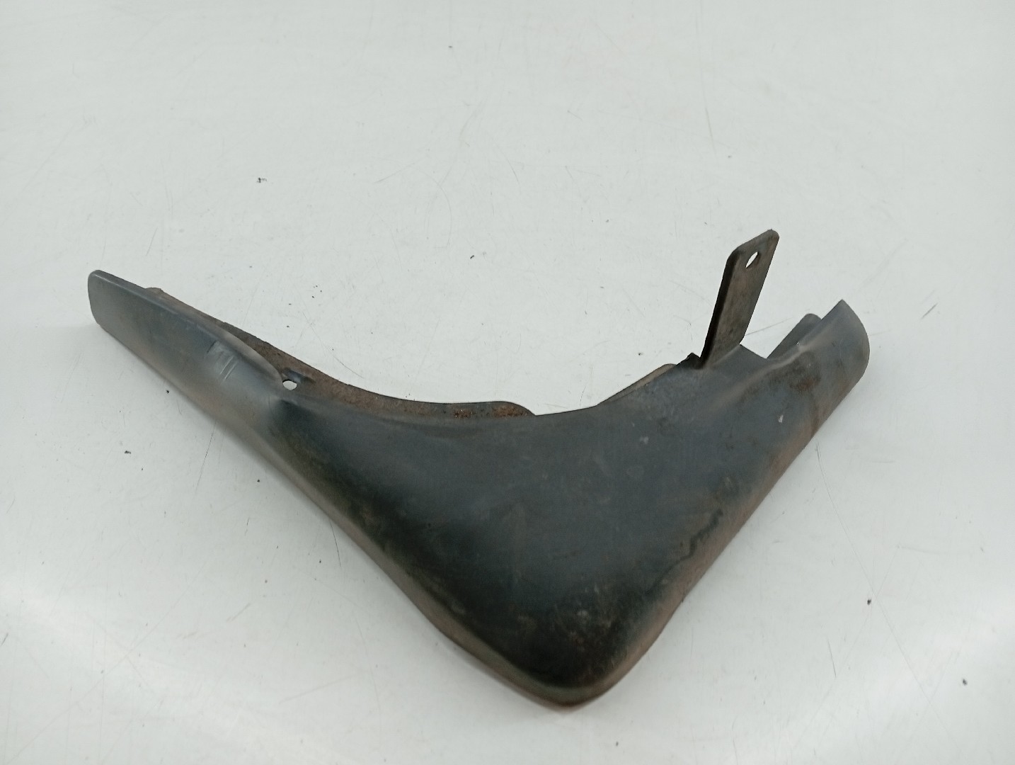 Acabamento de Guarda-Lamas NISSAN X-TRAIL (T30) | 01 - 13