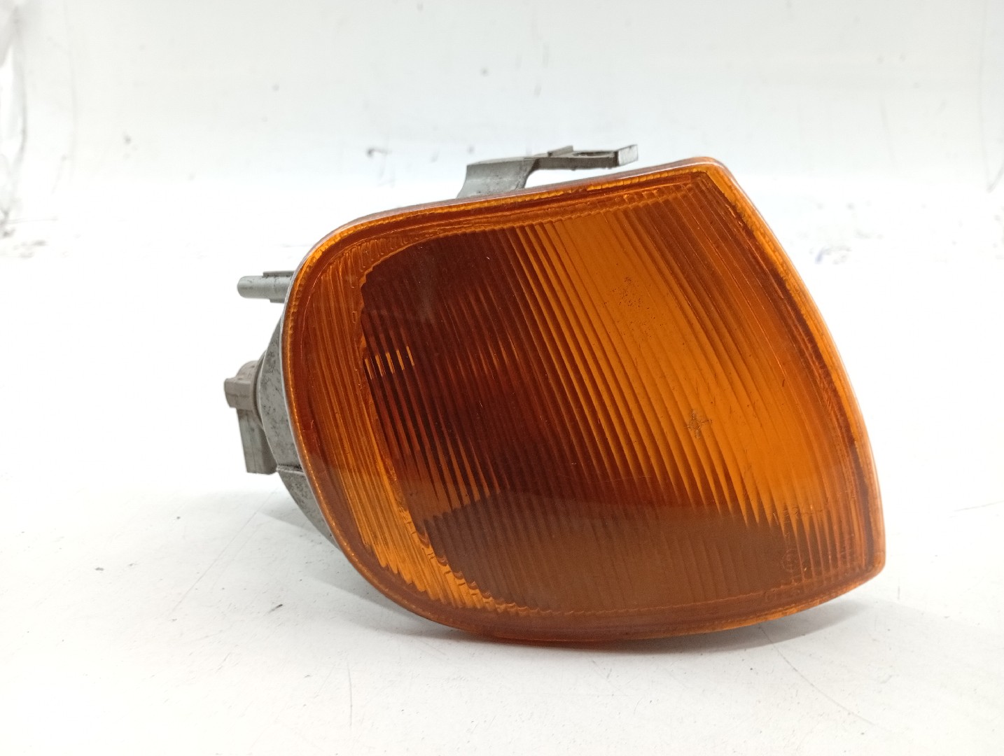 Pisca direito VOLKSWAGEN POLO (6N1) | 94 - 99