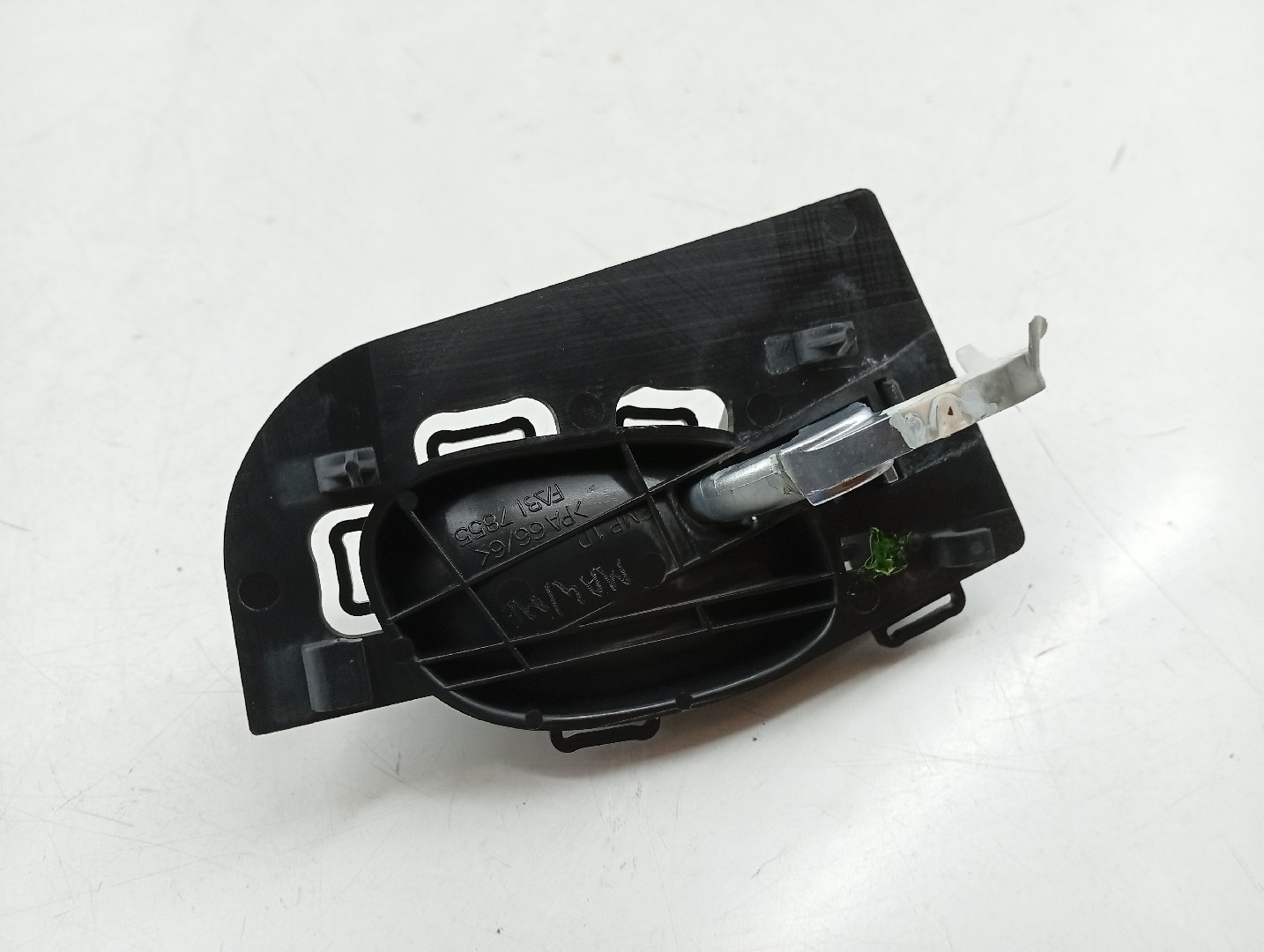 Puxador interior de porta frente direita PEUGEOT 206 Hatchback (2A/C) | 98 - 12 Imagem-2