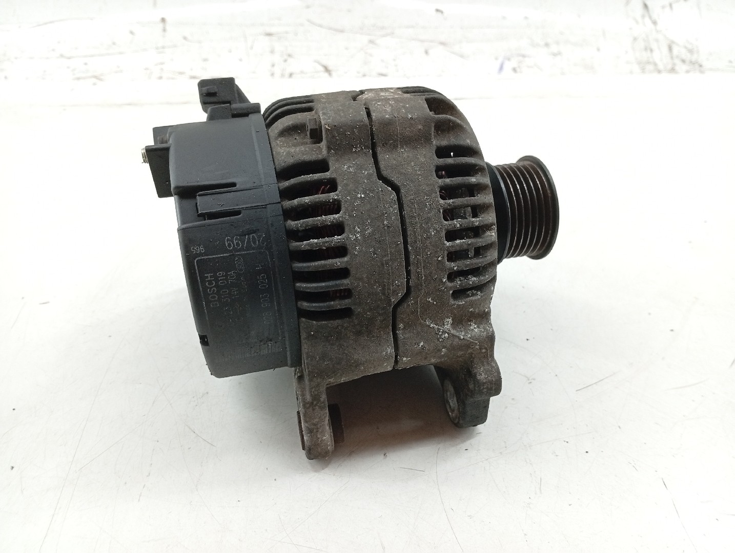 Alternador VOLKSWAGEN POLO (6N1) | 94 - 99 Imagem-4