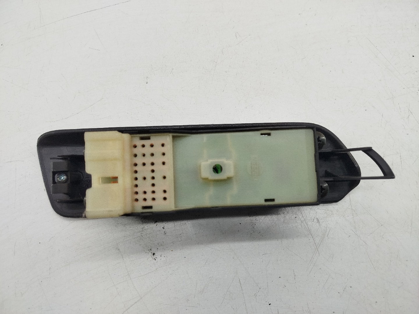 Comutador de vidro frente esquerdo NISSAN PRIMERA (P11) | 96 - 01 Imagem-2