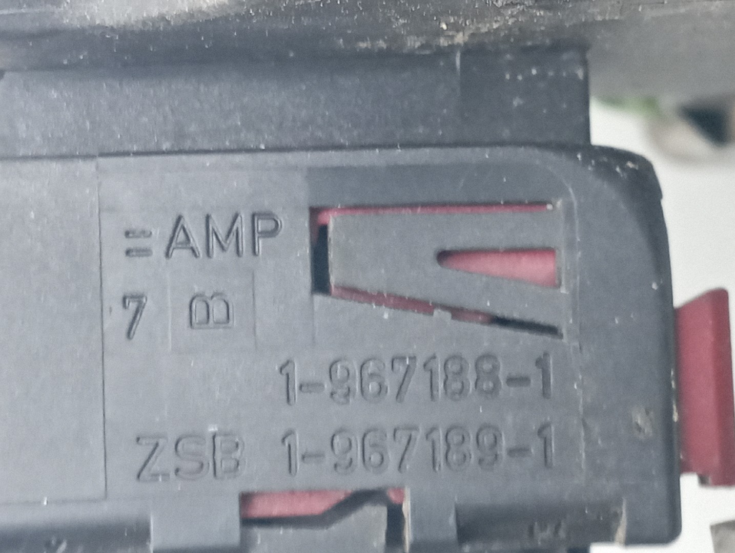 Fecho da Porta Frente Direito OPEL CORSA C (X01) | 00 - 09 Imagem-8