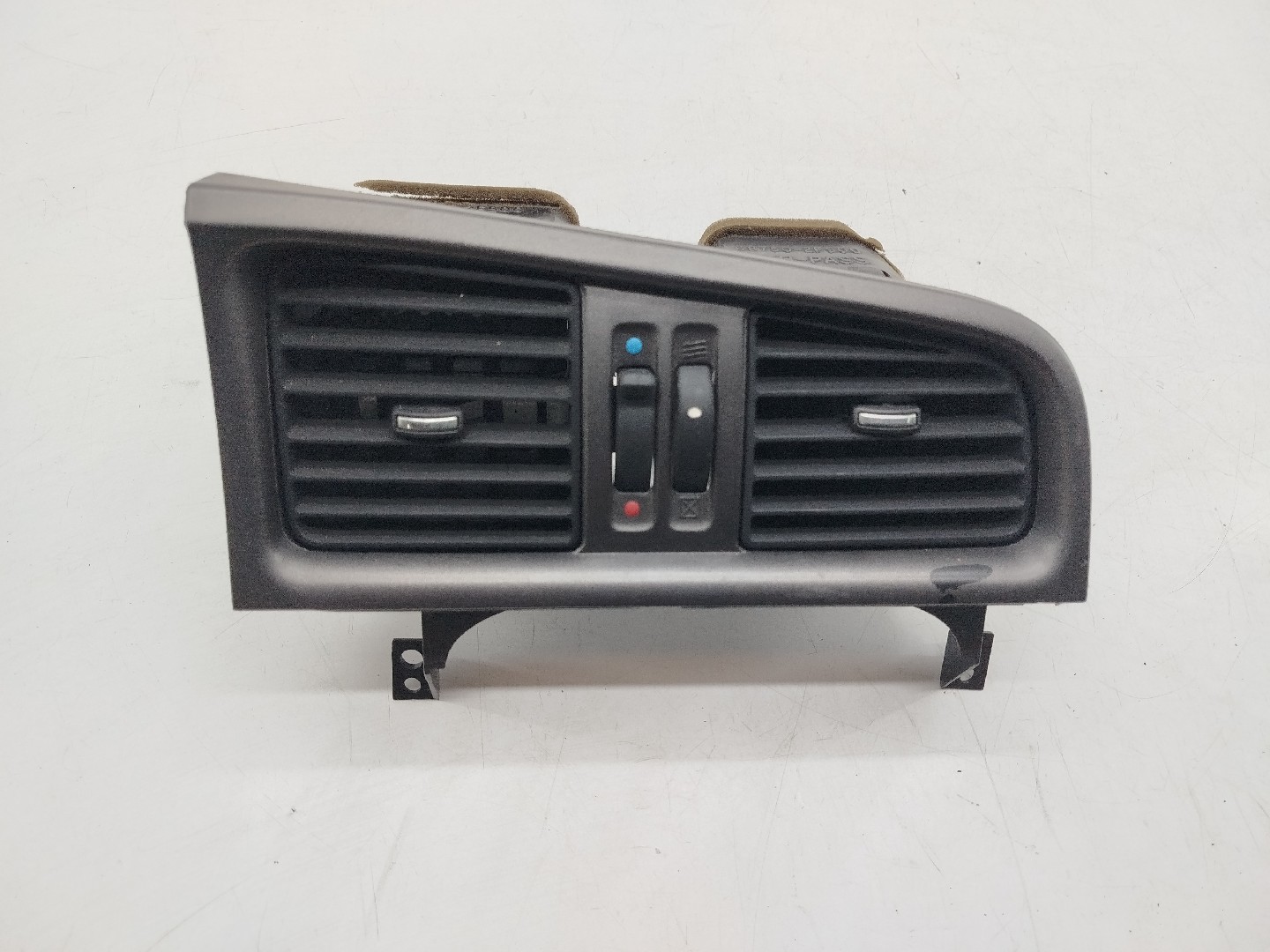 Difusor de ar NISSAN PRIMERA (P11) | 96 - 01