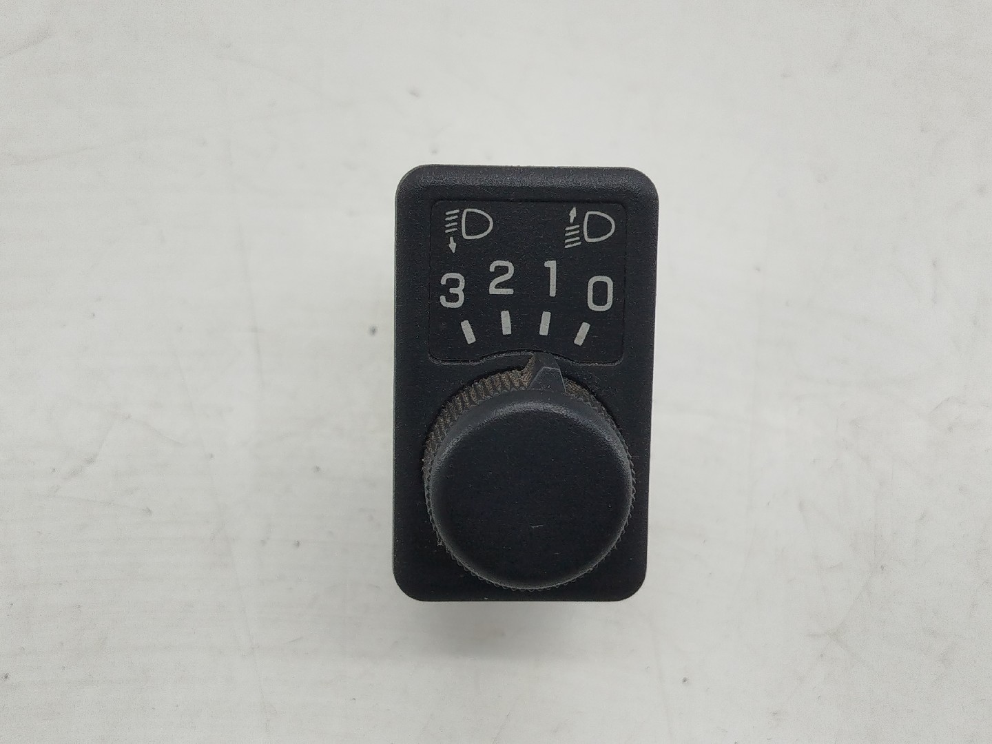 Regulador de luzes NISSAN PRIMERA (P11) | 96 - 01