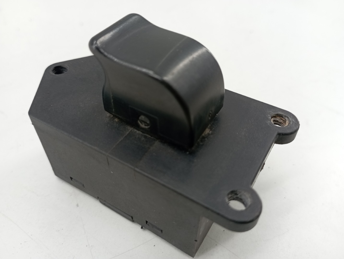Comutador de vidro frente direito NISSAN MICRA II (K11) | 92 - 07 Imagem-6
