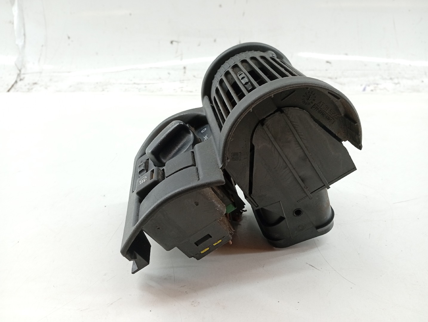 Regulador de luzes OPEL CORSA B (S93) | 93 - 02 Imagem-2