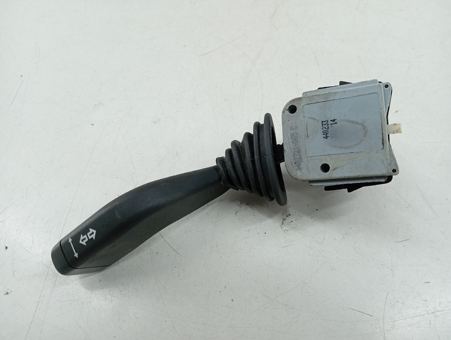 Manipulo de Luzes / Piscas OPEL CORSA B (S93) | 93 - 02 Imagem-1